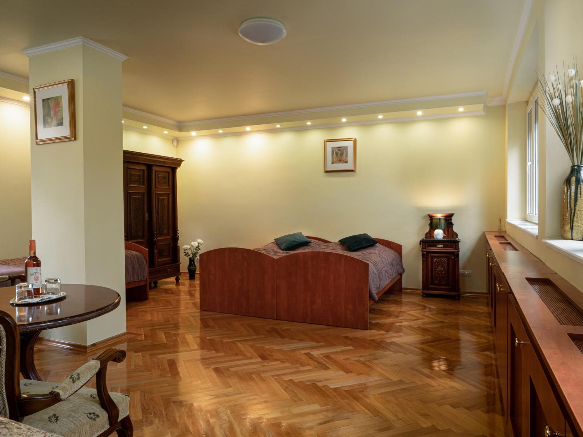 Frank Vendégház Veszpramvarsany Exterior foto